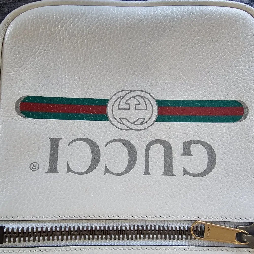 Gucci Men's Authentic White Logo Print Leather Messenger Crossbody Bag